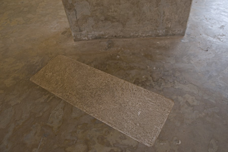 View of the floor at Galerie Tanit (Mar Mikhael, Beirut, 2015)