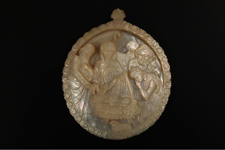 20th Century Bethlehem Engraved Shell
Courtesy Collection of George Al Ama
